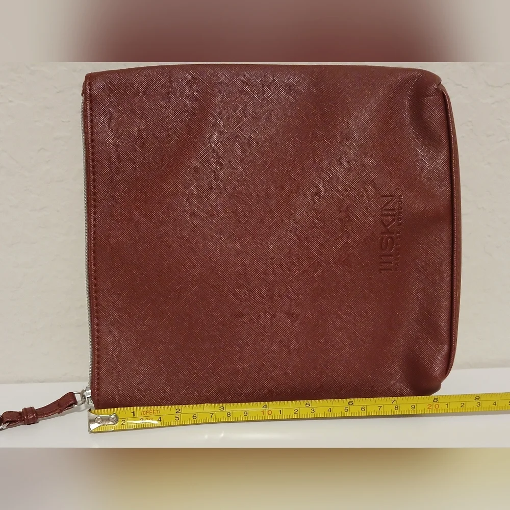 111SKIN‎ Cosmetic Maroon Pouch